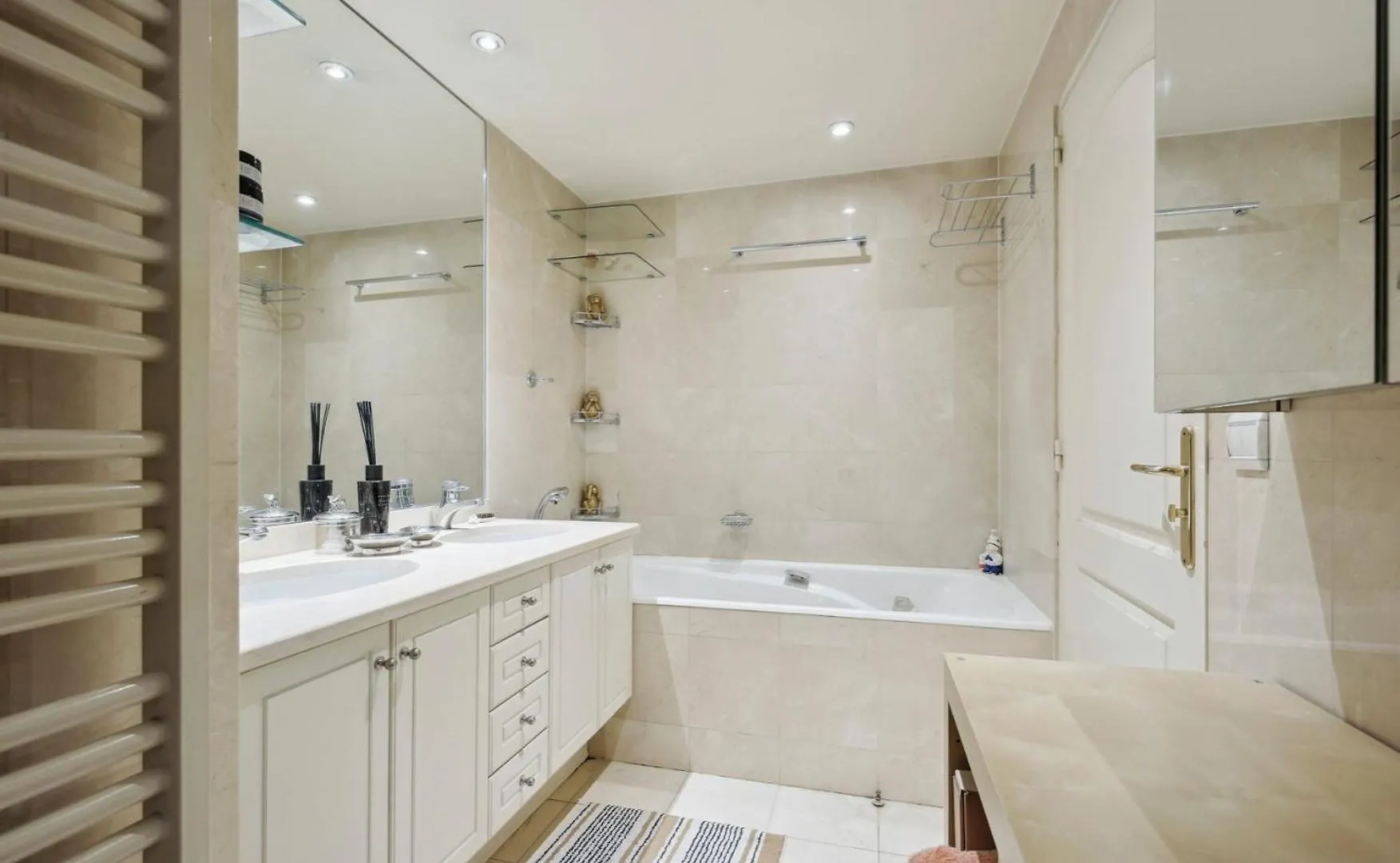 Elegant Apartment In Trocadero-Eiffel Tower Paris 0*,